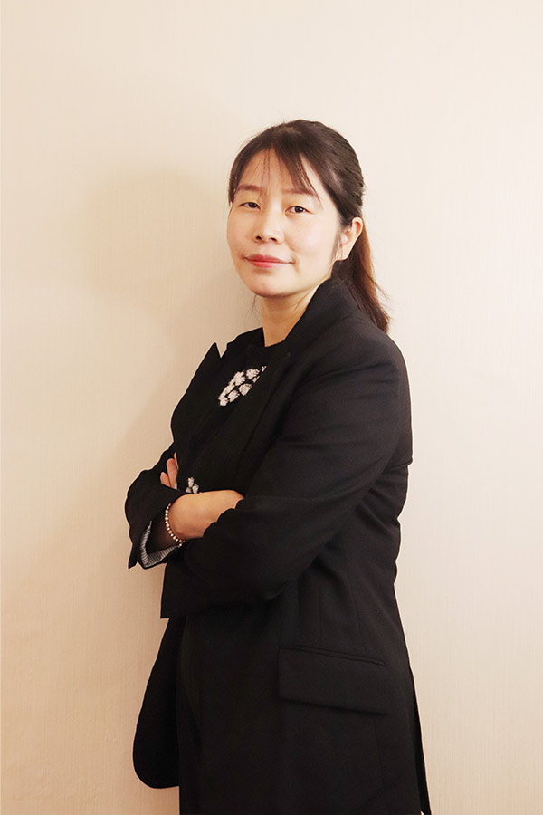 吴起吕瑶 本科学历,毕业于陕西师范大学